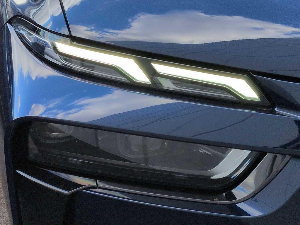 new 2026 BMW X7 car, priced at $103,930