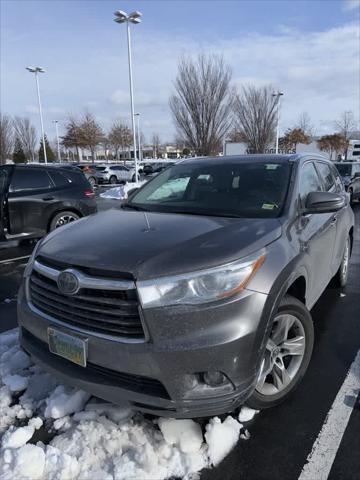 used 2016 Toyota Highlander car, priced at $21,557