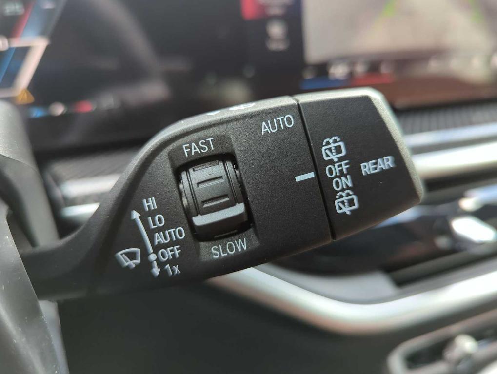 new 2026 BMW X7 car, priced at $119,575