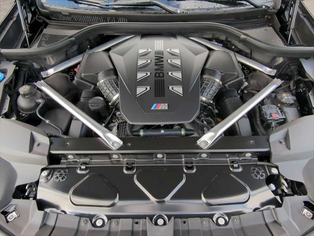 new 2026 BMW X7 car, priced at $119,575