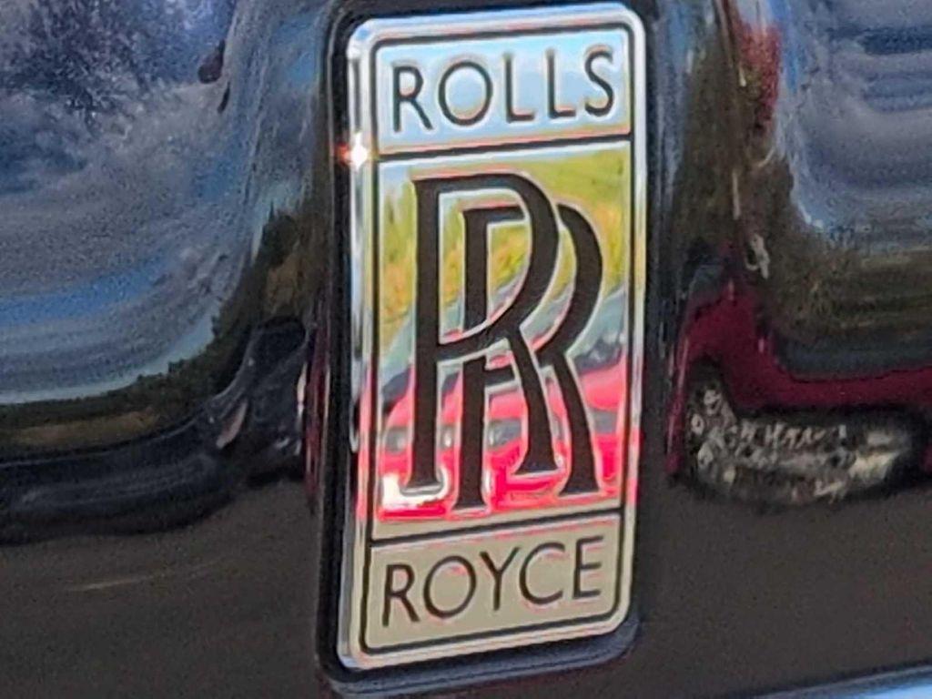 used 2022 Rolls-Royce Cullinan car, priced at $272,000