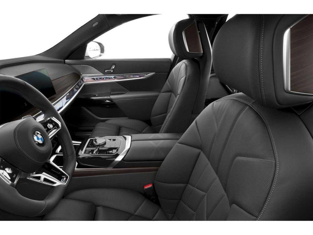 new 2025 BMW 760 car, priced at $135,675
