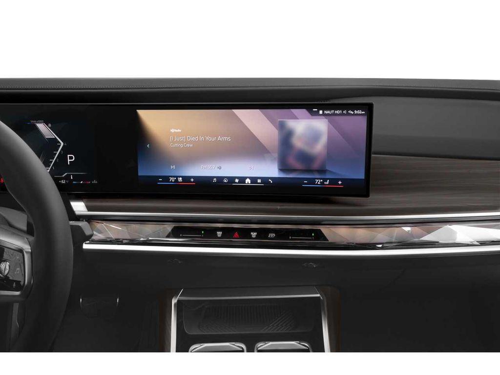 new 2025 BMW 760 car, priced at $135,675