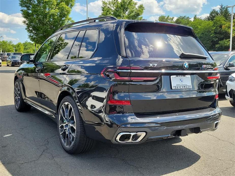 new 2025 BMW X7 car, priced at $117,905