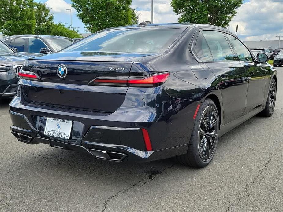 new 2024 BMW 760 car, priced at $134,095