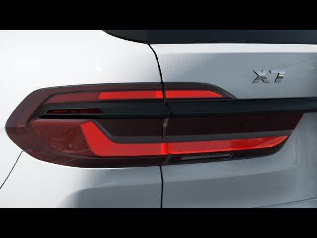 new 2025 BMW X7 car, priced at $114,605