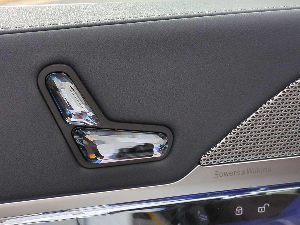 used 2024 BMW i7 car, priced at $88,245