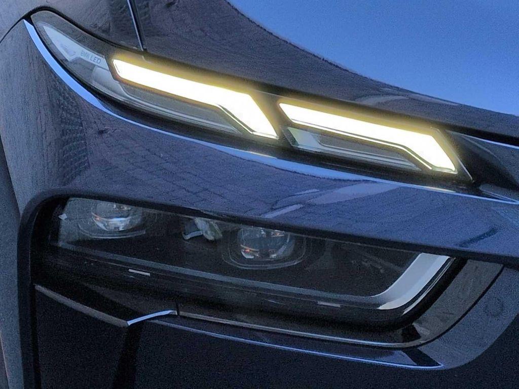 new 2026 BMW X7 car, priced at $103,475