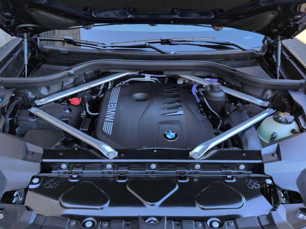new 2026 BMW X7 car, priced at $103,475