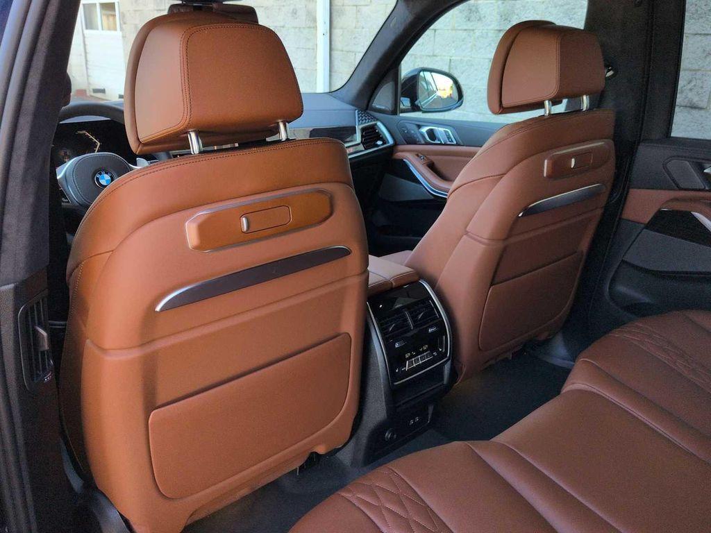 new 2026 BMW X7 car, priced at $103,475