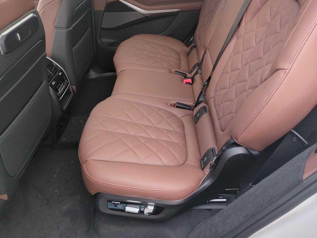 used 2026 BMW X7 car, priced at $92,675