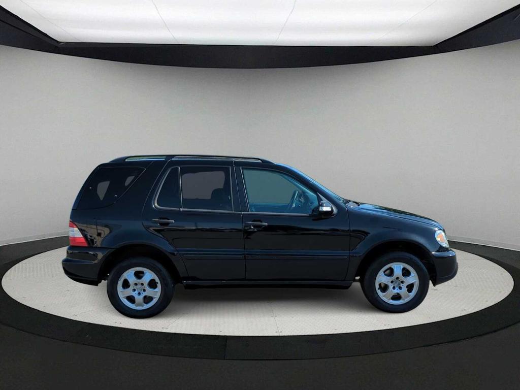 used 2002 Mercedes-Benz M-Class car, priced at $7,900