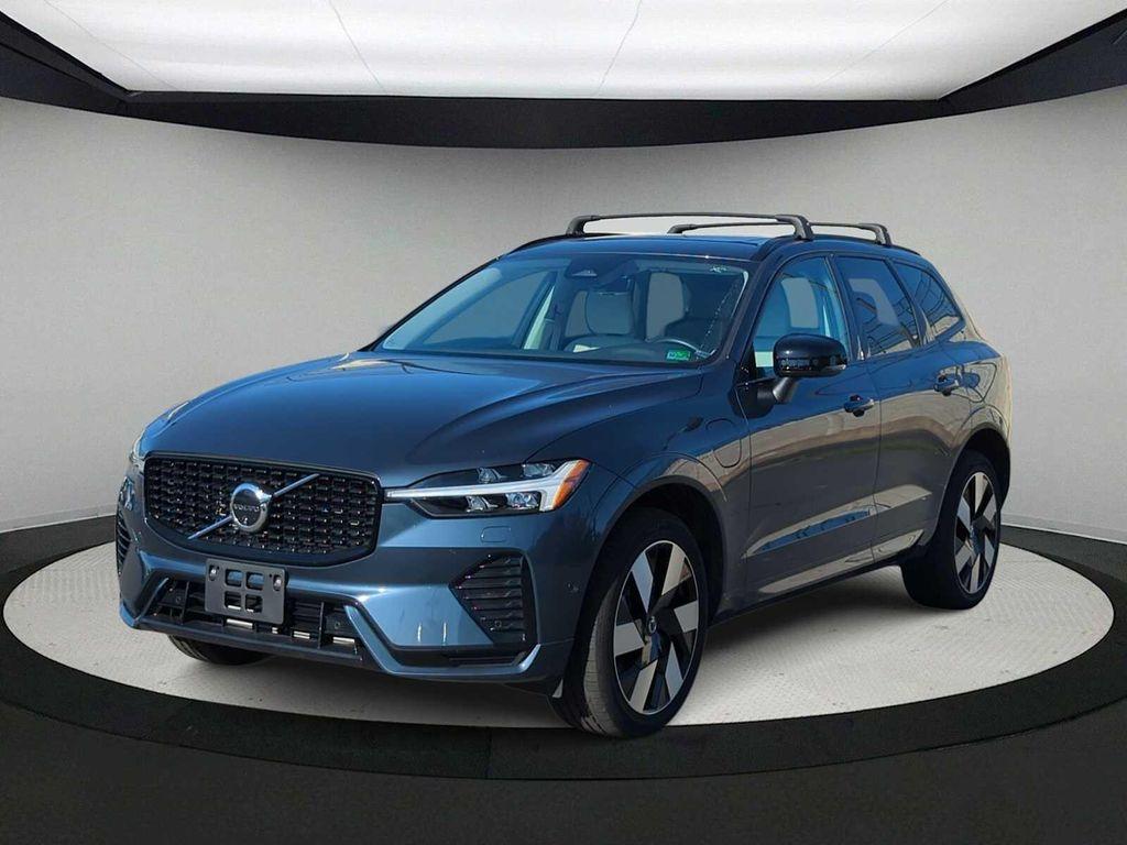 used 2024 Volvo XC60 Recharge Plug-In Hybrid car, priced at $46,217