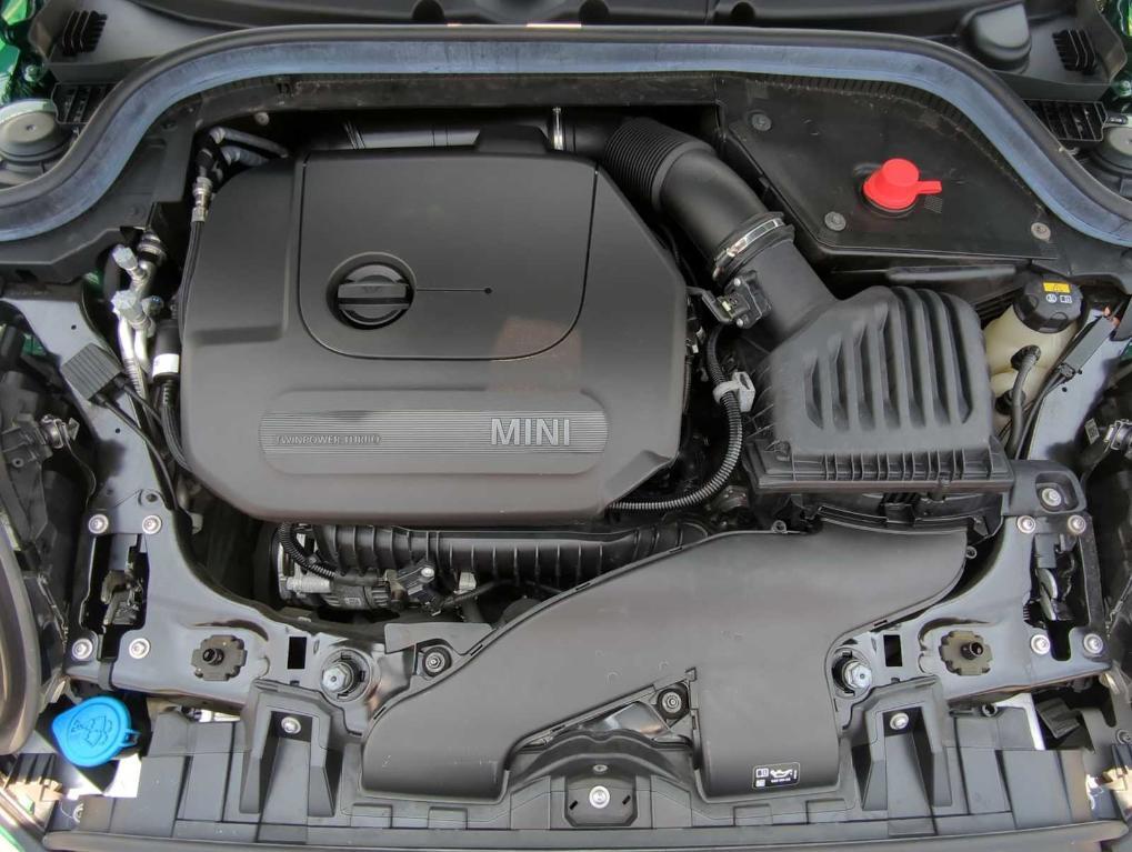 used 2021 MINI Hardtop car, priced at $19,495