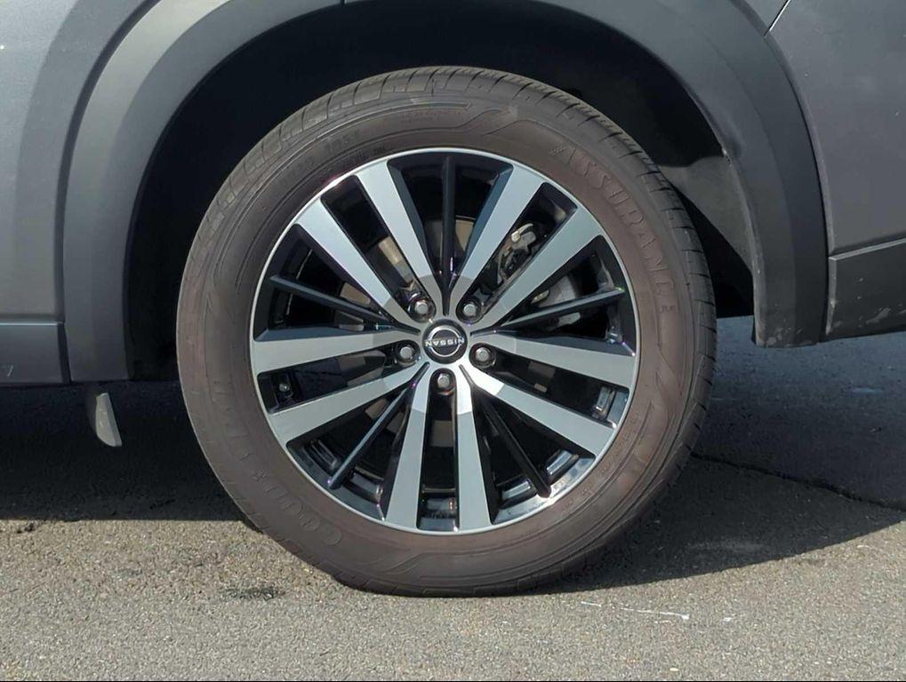 used 2023 Nissan Pathfinder car, priced at $35,123