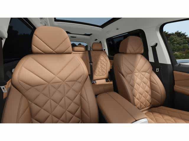 used 2026 BMW X7 car, priced at $93,330