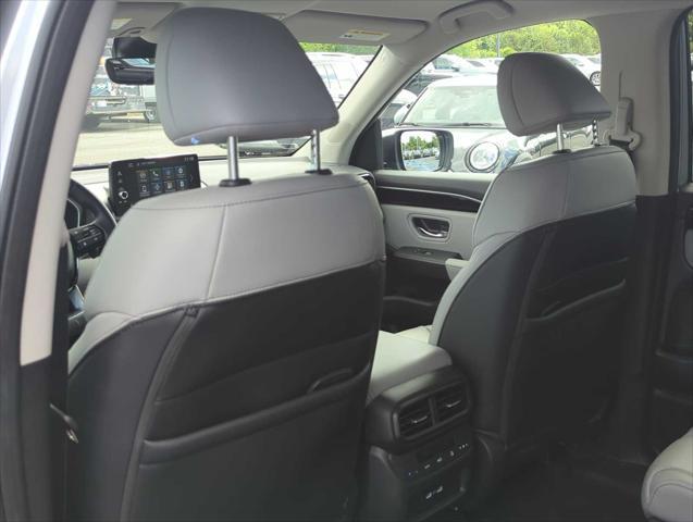 used 2023 Honda Pilot car, priced at $37,295