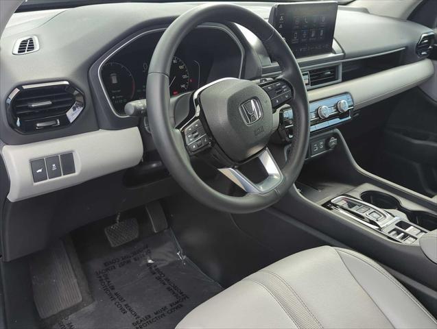 used 2023 Honda Pilot car, priced at $37,295