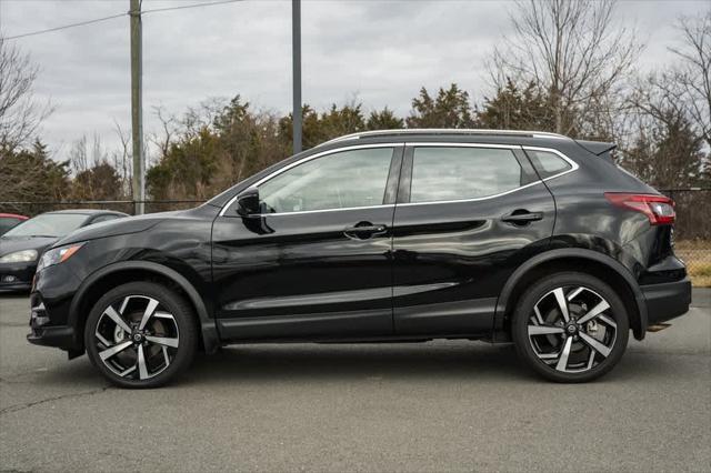 used 2022 Nissan Rogue Sport car, priced at $23,389