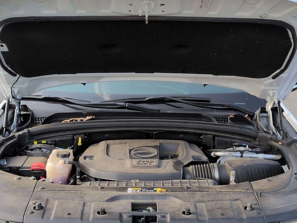 used 2023 Jeep Grand Cherokee car, priced at $37,096