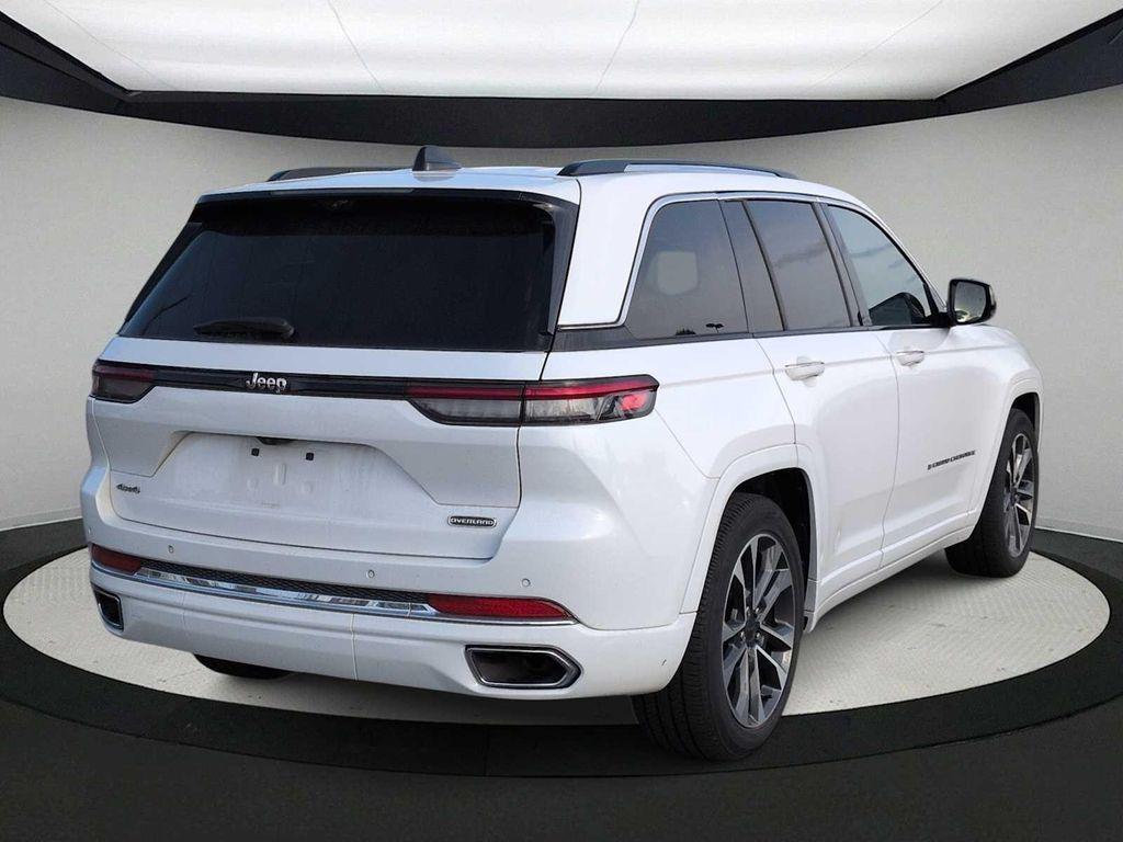 used 2023 Jeep Grand Cherokee car, priced at $37,096