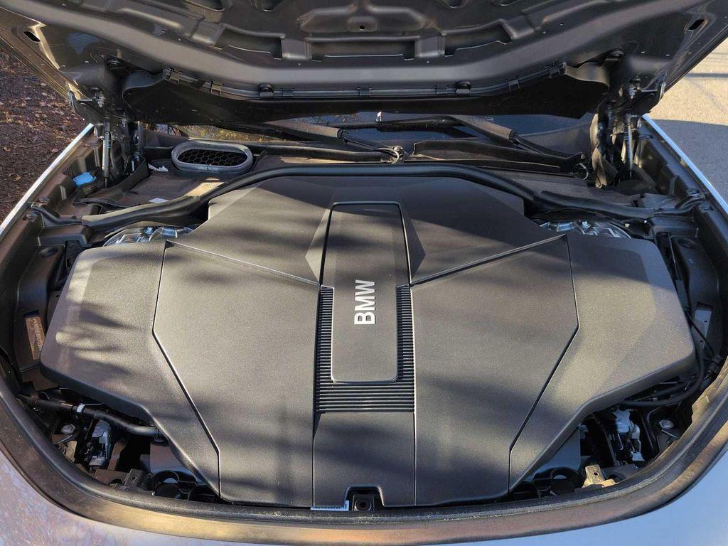 new 2025 BMW i7 car, priced at $113,155
