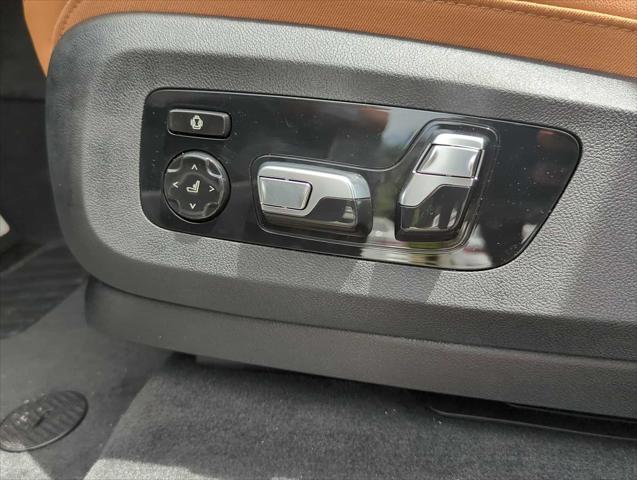 new 2026 BMW X7 car, priced at $99,375
