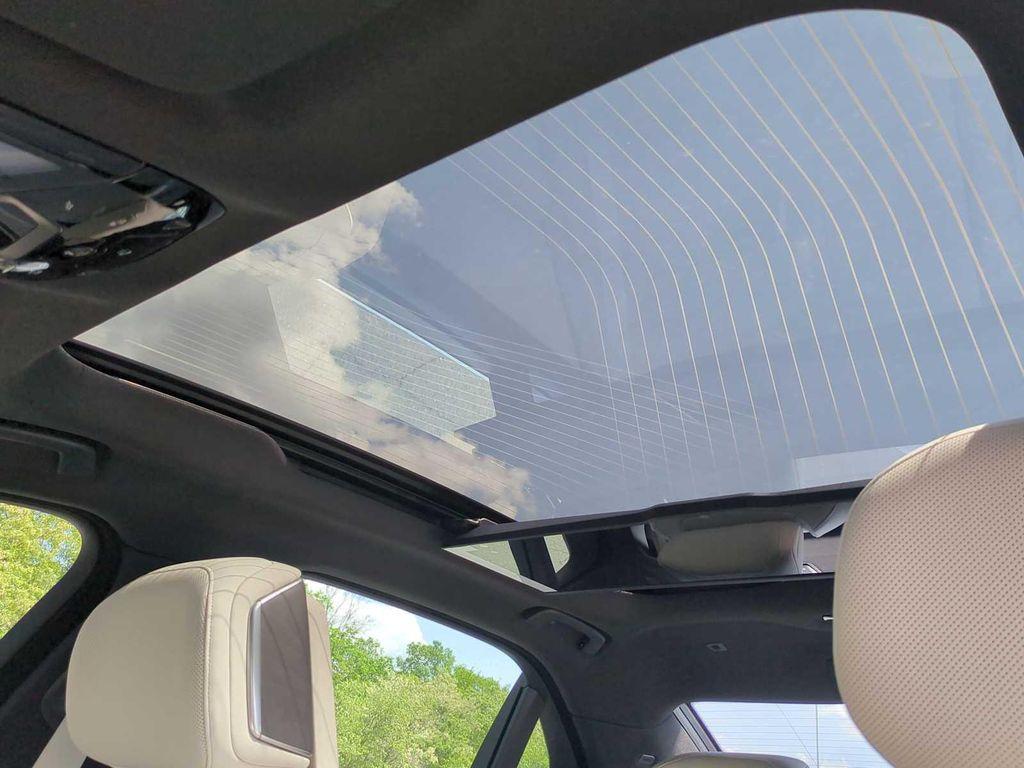 new 2025 BMW i7 car, priced at $120,375