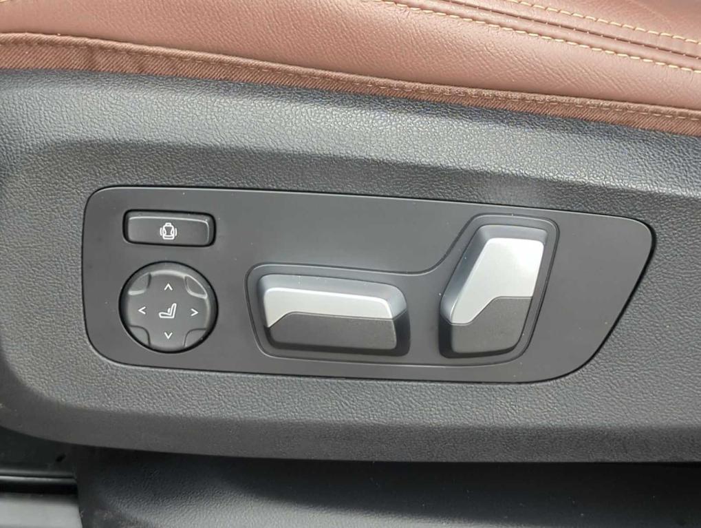 used 2022 BMW X7 car, priced at $52,795