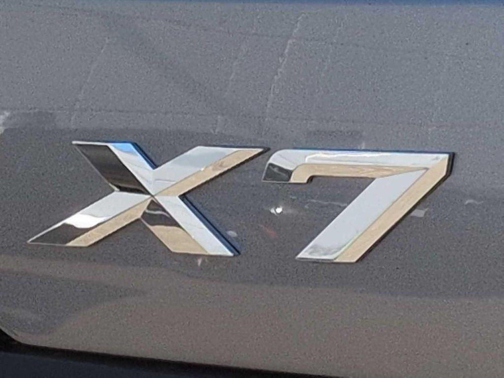 new 2026 BMW X7 car, priced at $102,830