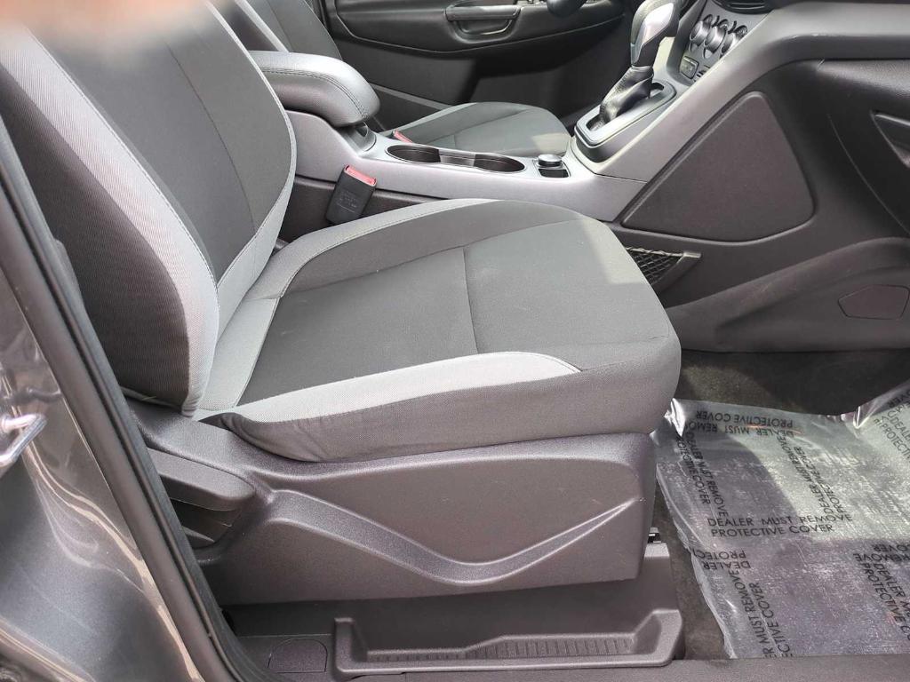 used 2014 Ford Escape car, priced at $7,000