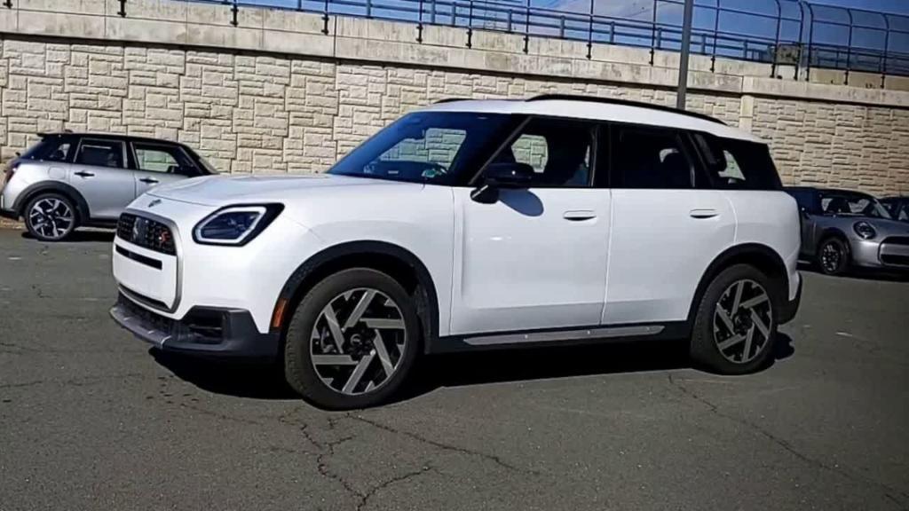 used 2025 MINI Countryman car