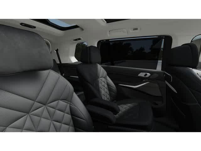 new 2026 BMW X7 car, priced at $90,275