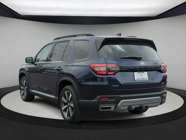used 2025 Honda Pilot car, priced at $49,247