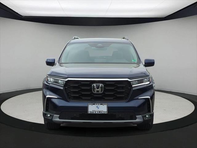 used 2025 Honda Pilot car, priced at $49,247
