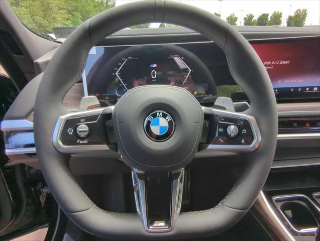 new 2025 BMW 760 car, priced at $133,475
