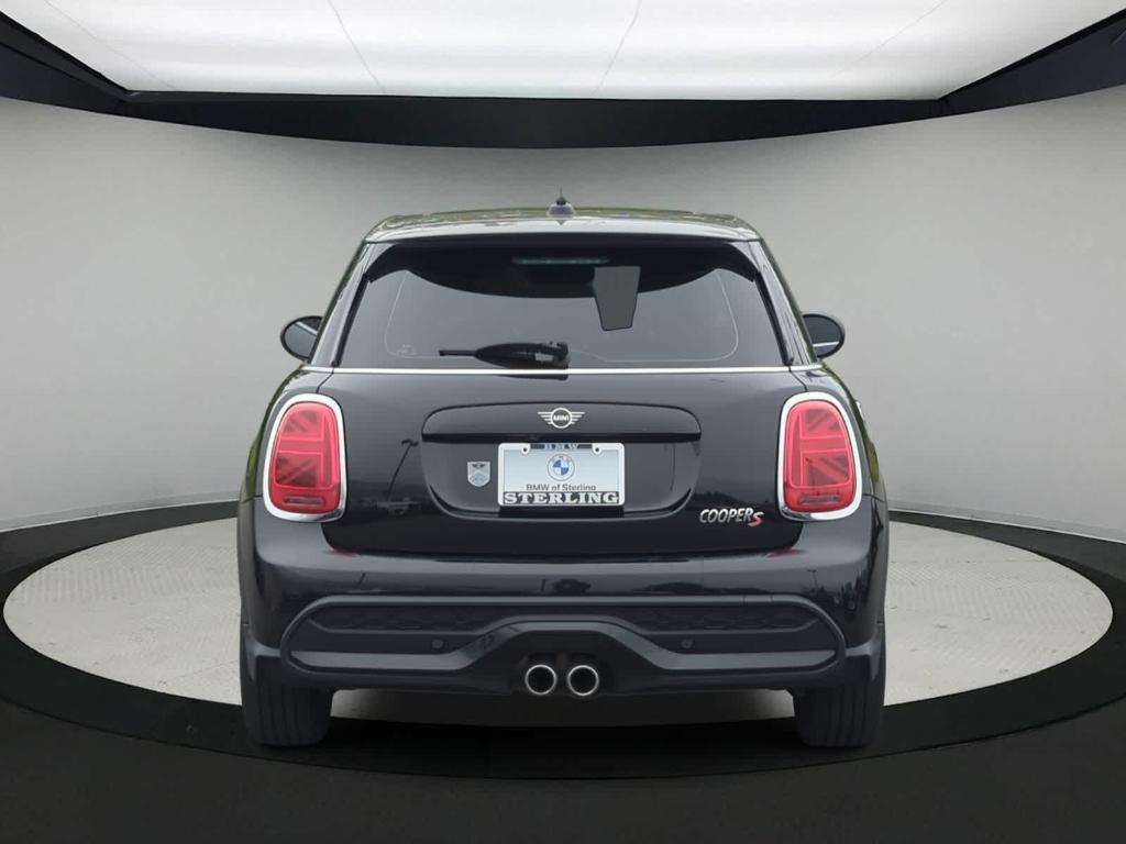 used 2023 MINI Hardtop car, priced at $26,295