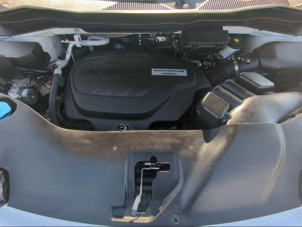 used 2020 Honda Pilot car, priced at $28,771