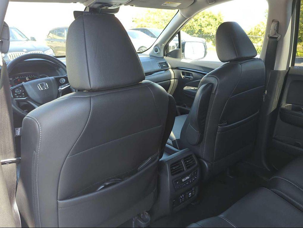 used 2020 Honda Pilot car, priced at $28,771
