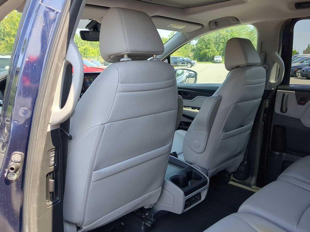 used 2018 Honda Odyssey car, priced at $23,903