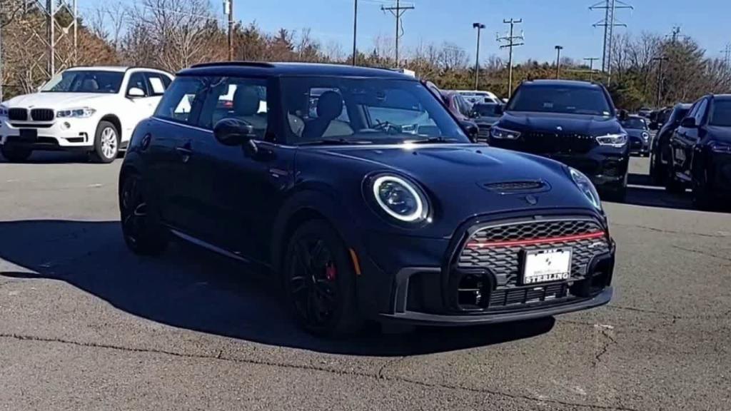 used 2022 MINI Hardtop car, priced at $27,965