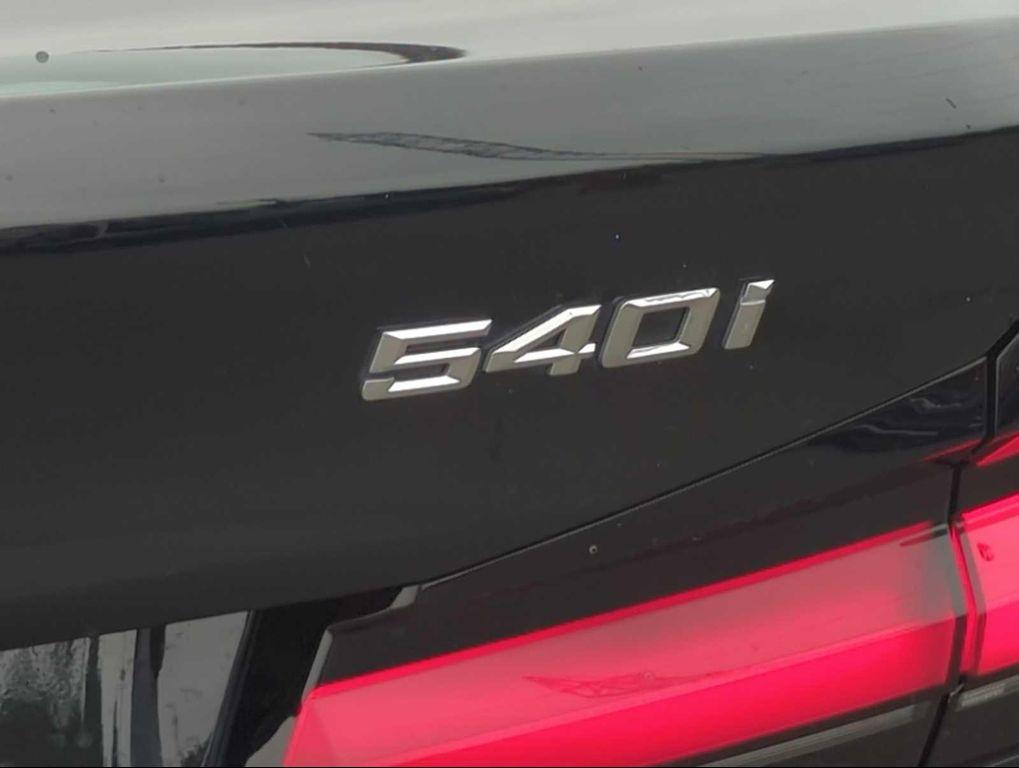 used 2022 BMW 540 car, priced at $44,291