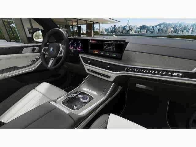 new 2026 BMW X7 car, priced at $109,975