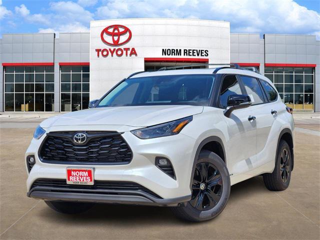 new 2025 Toyota Highlander Hybrid car