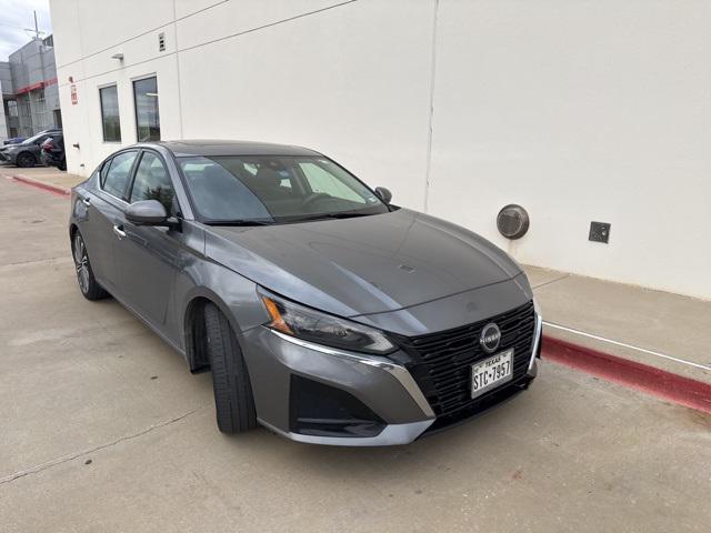 used 2023 Nissan Altima car, priced at $20,054