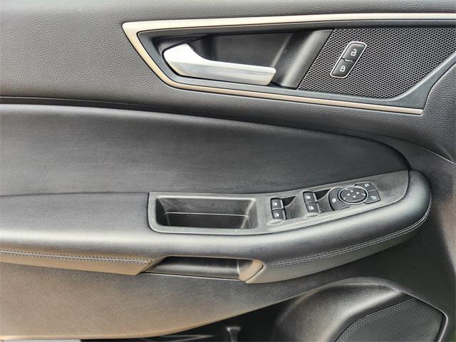 used 2022 Ford Edge car, priced at $25,395