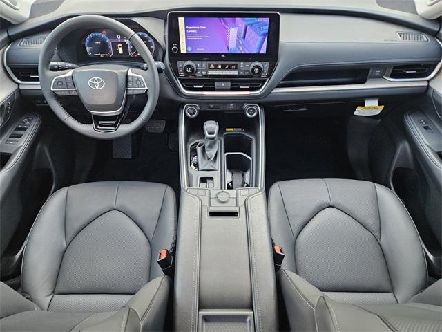new 2025 Toyota Grand Highlander car, priced at $54,088