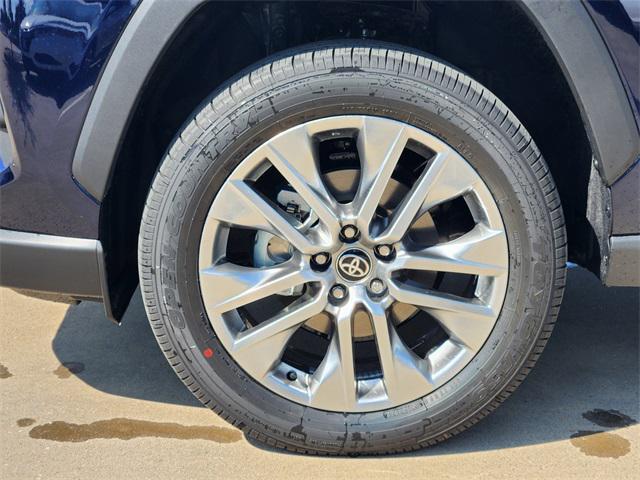 new 2025 Toyota RAV4 car