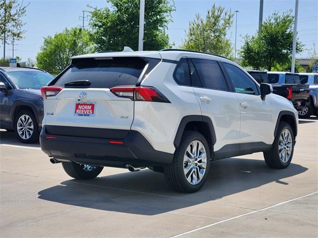new 2025 Toyota RAV4 car