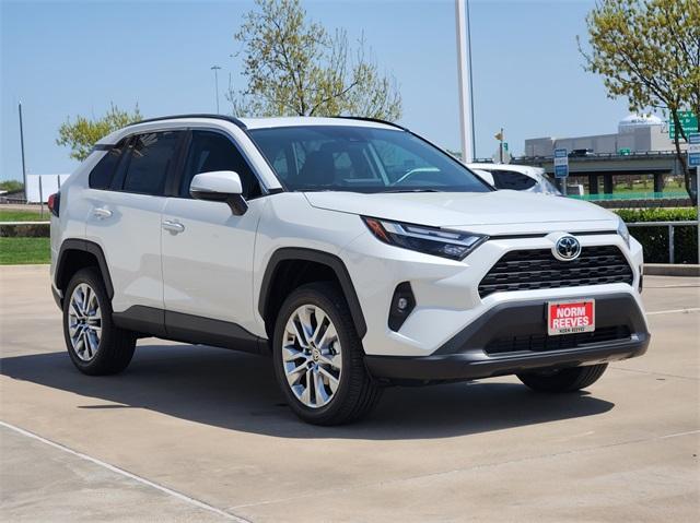 new 2025 Toyota RAV4 car